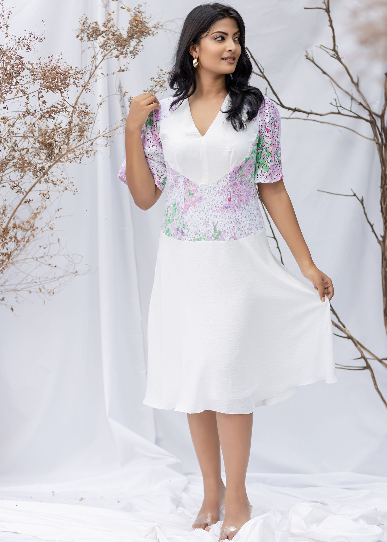 Lace Deatiled Midi Dress