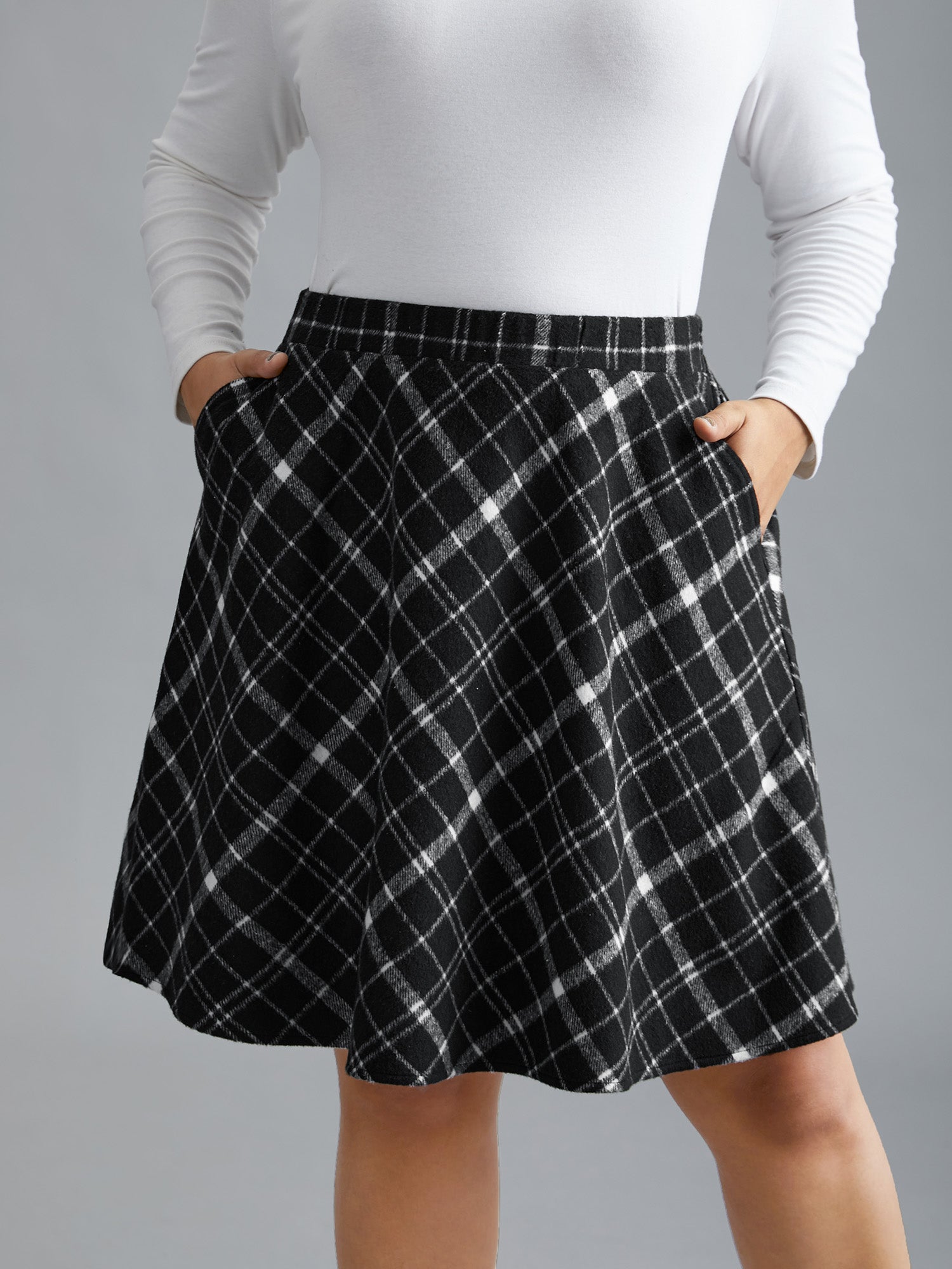 Plaid Pattern Elastic Waist A-line Mini Skirt
