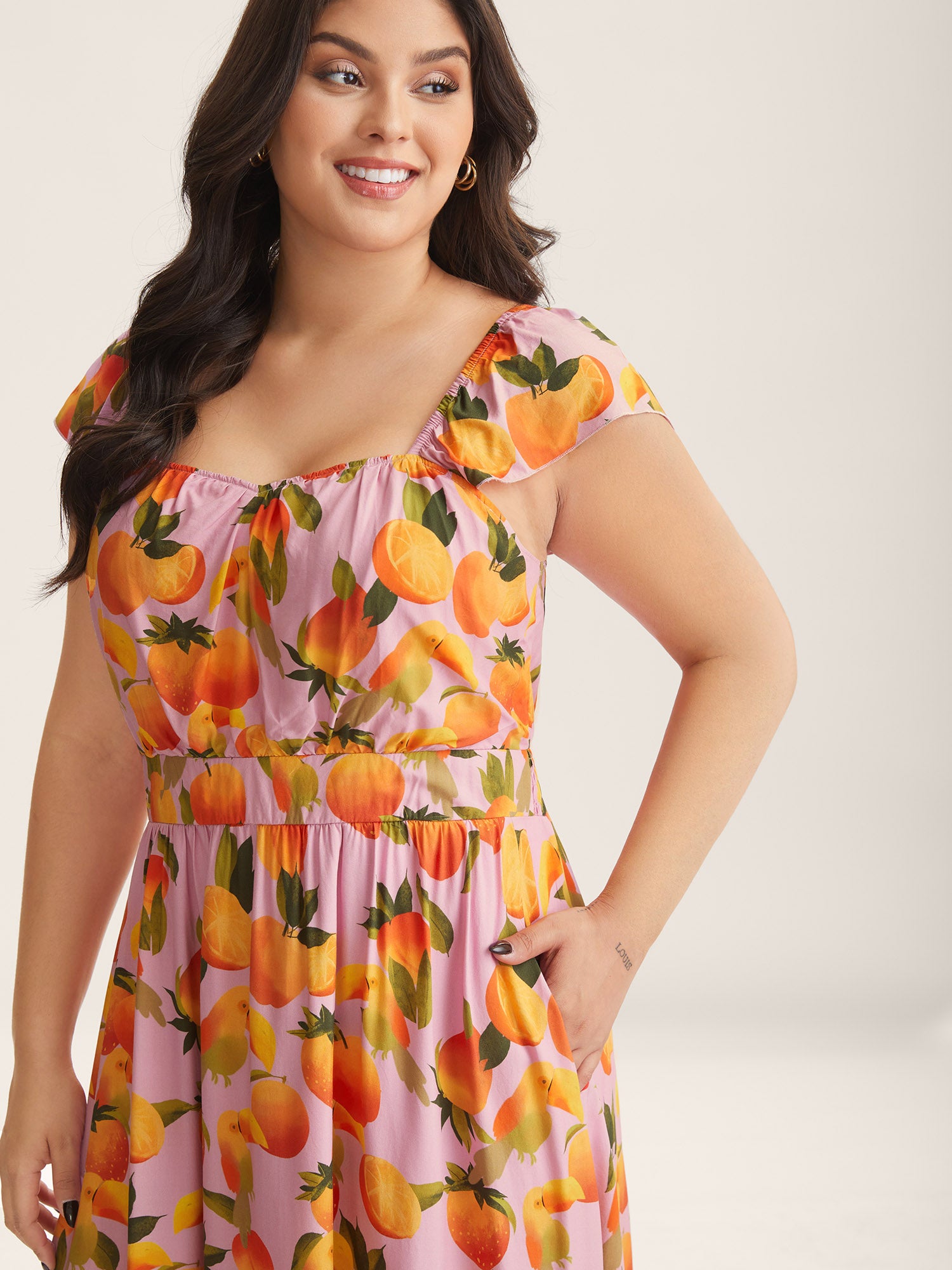 Citrus Print Pleated Sweetheart Midi Dress