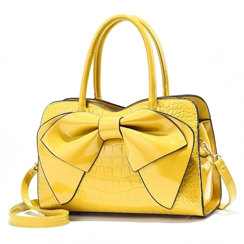 Women's Large All Seasons Pu Leather Vintage Style Handbag
