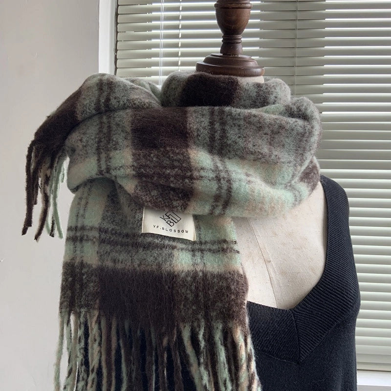 Women's Minimalist Classic Style Solid Color Imitation Cashmere Scarf
