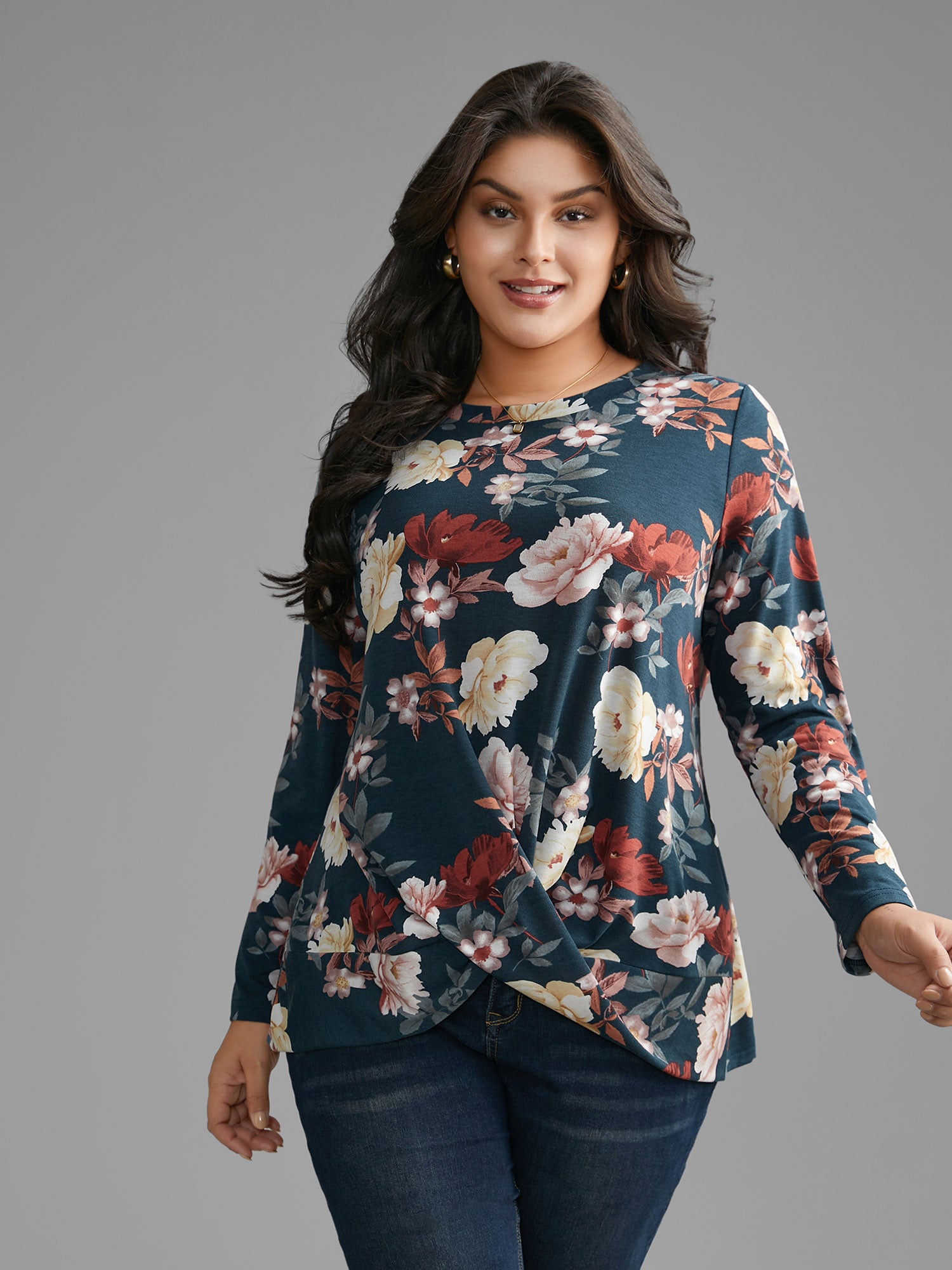 Floral Crew Neck Twist Front T-shirt