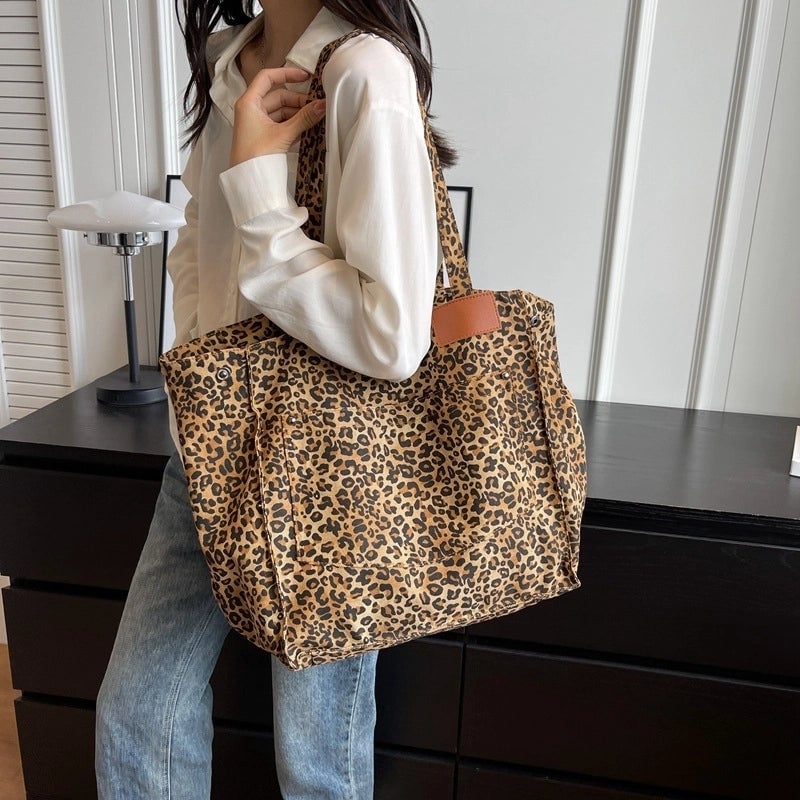 Women's Large Polyester Color Block Vintage Style Classic Style Square Lock Clasp Shoulder Bag