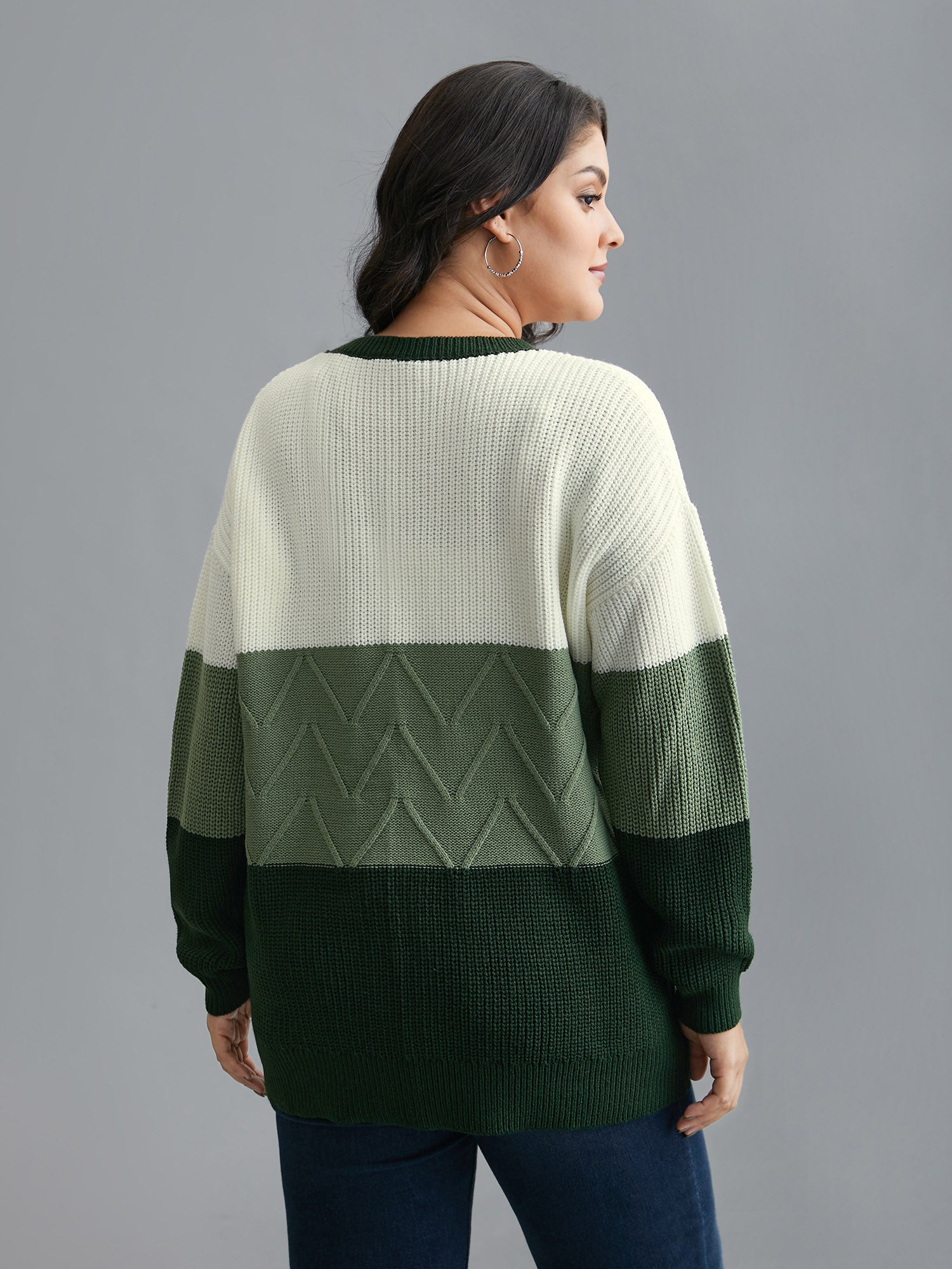 Textured Color Block Round Neck Pullover