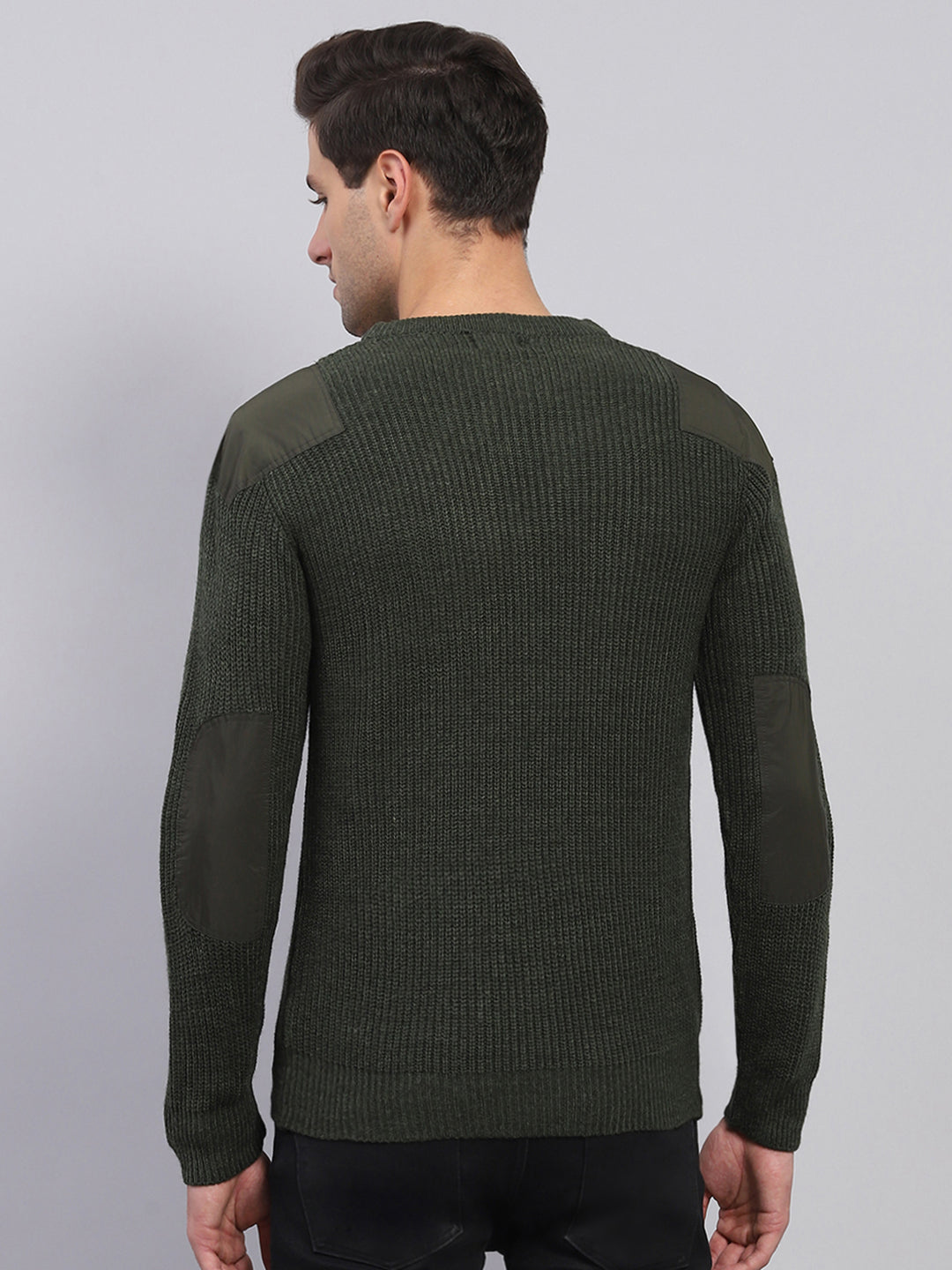 Men Olive Solid Round Neck Full Sleeve Pullover