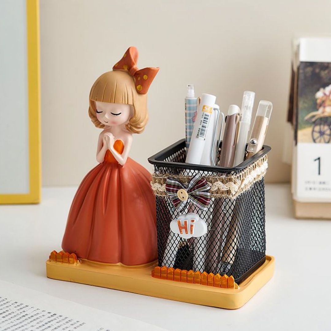 Cute Creative Office Pen Holder