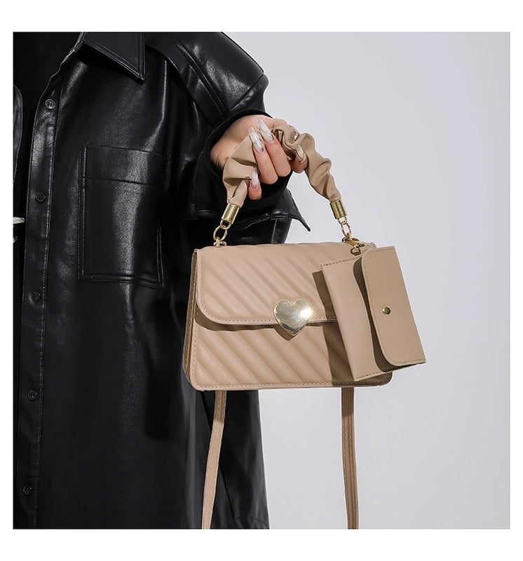Women's Medium Pu Leather Solid Color Streetwear Magnetic Buckle Crossbody Bag