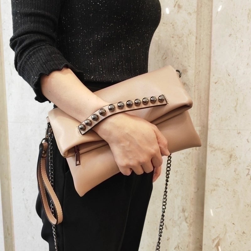 Women's Medium Pu Leather Solid Color Vintage Style Streetwear Square Zipper Shoulder Bag Crossbody Bag Square Bag