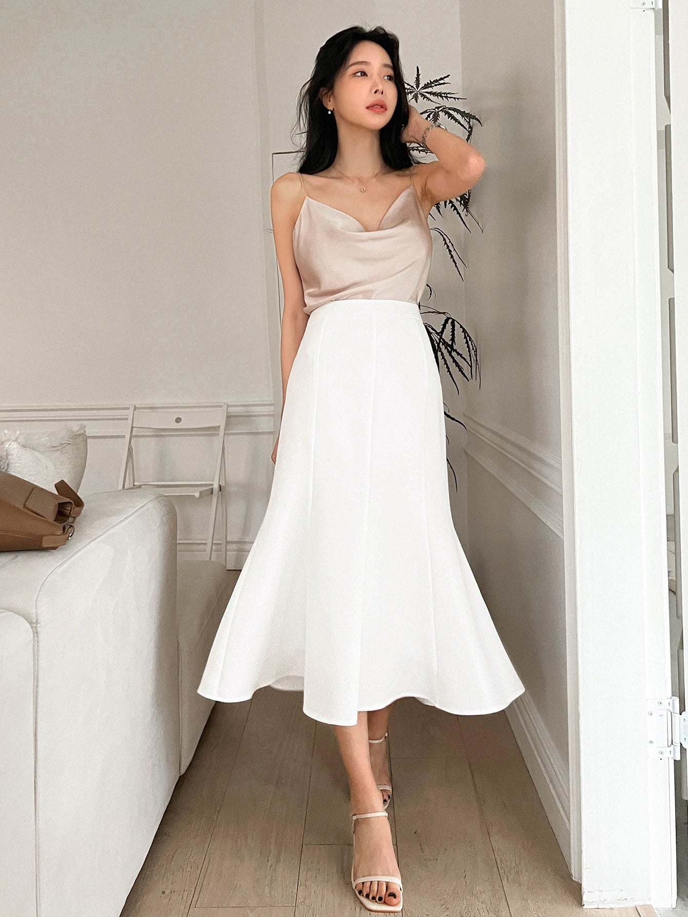 Solid High Waist Mermaid Hem Skirt