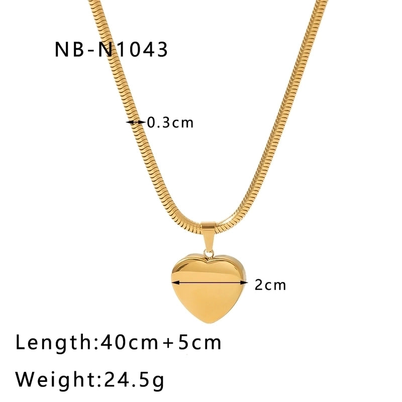 Stainless Steel 18K Gold Plated Hip-Hop Modern Style Classic Style Plating Round Heart Shape Ball Necklace