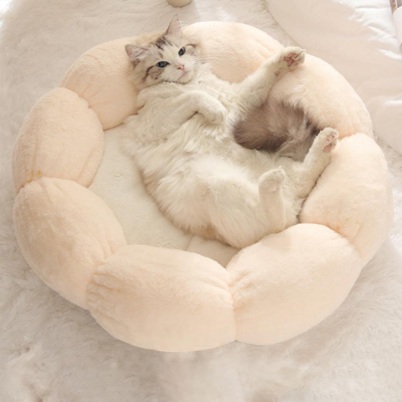 Round Flower Shape Cat Bed