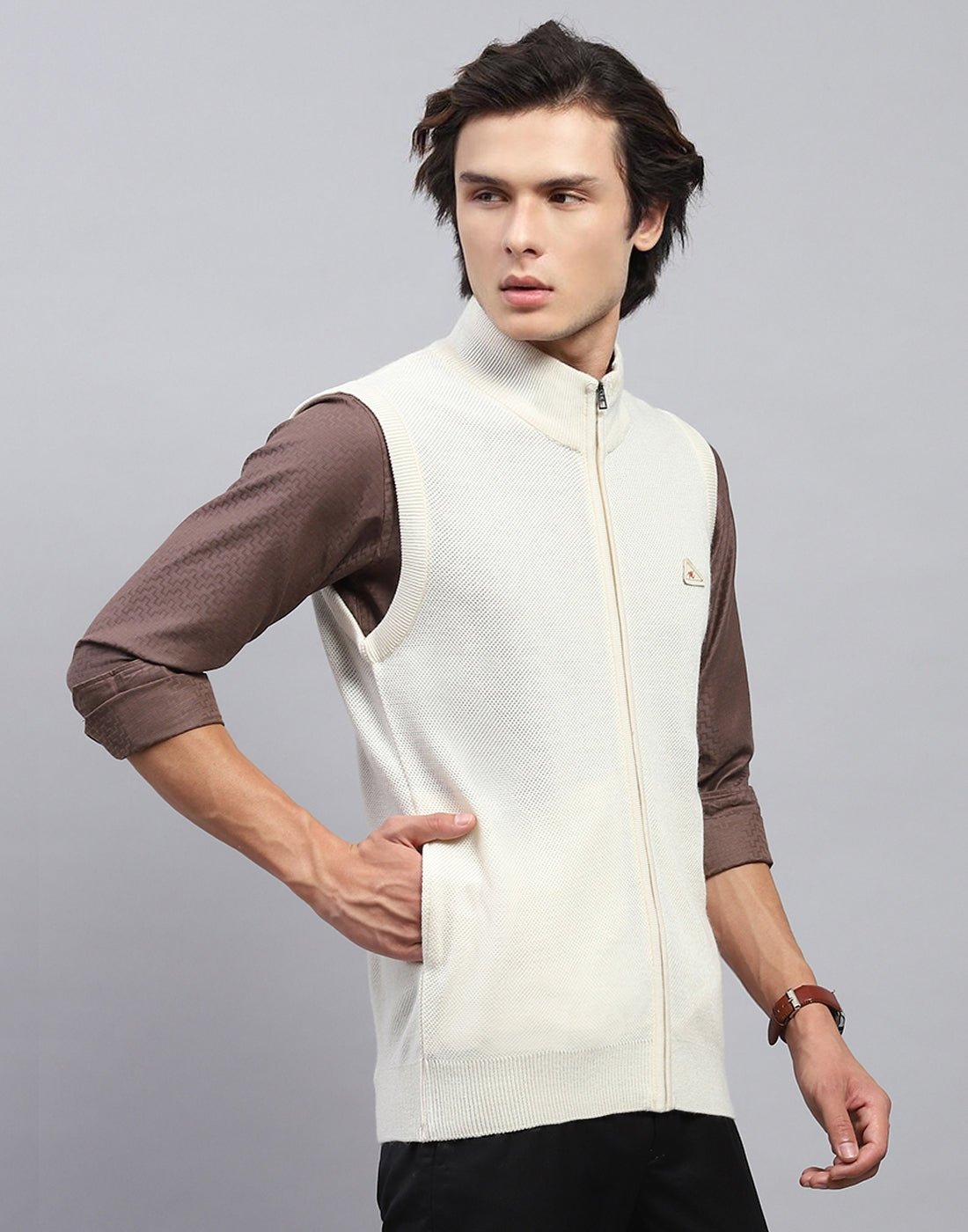 Men Off White Solid Mock Neck Sleeveless Jacket