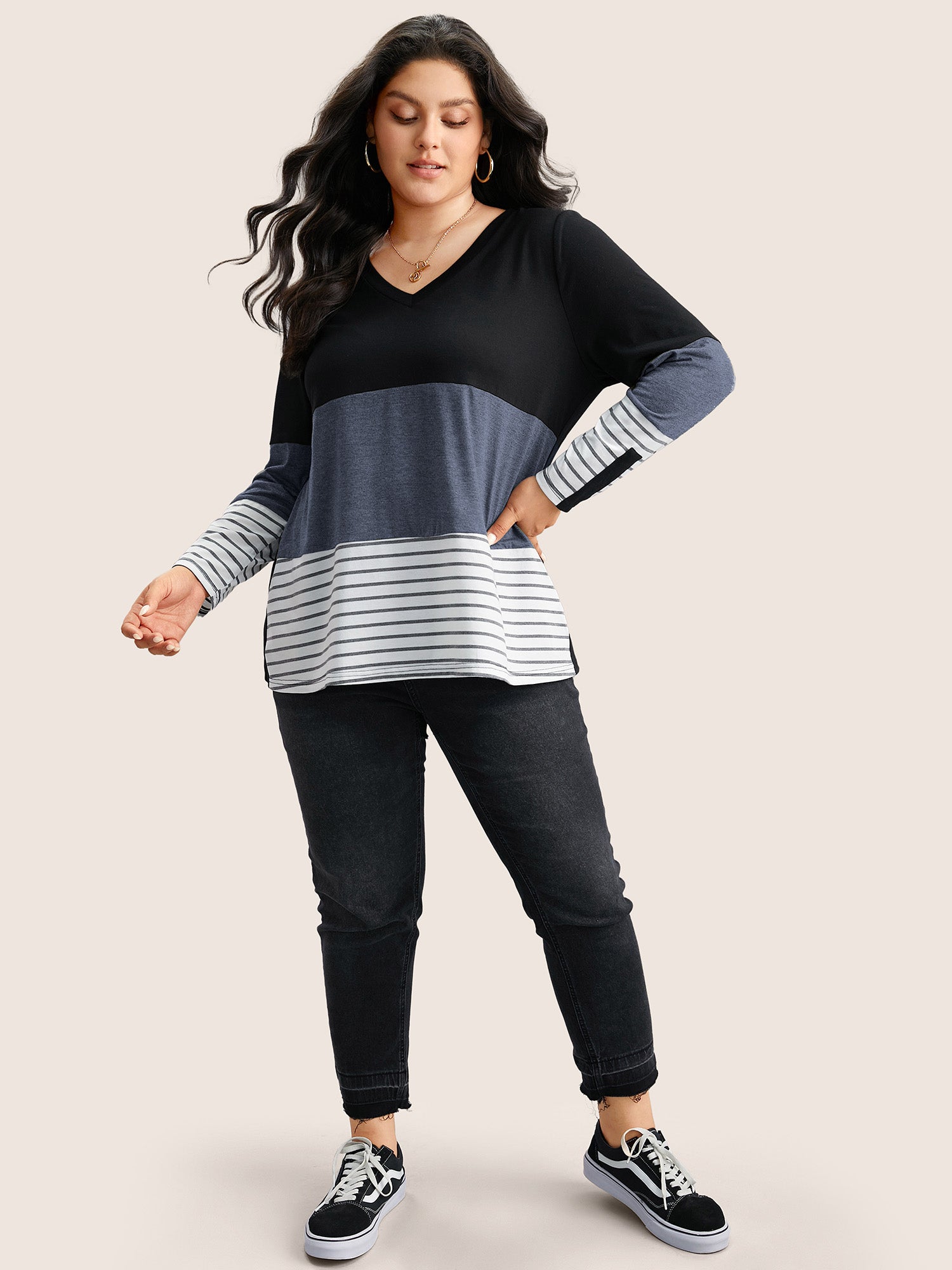 Colorblock Contrast Striped V Neck T-shirt