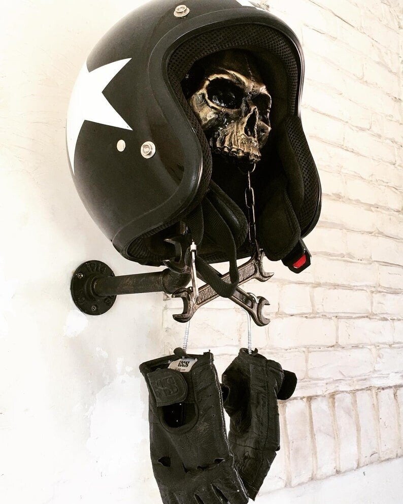 ☠️Motorcycle skull helmet holder (🎁gift for bikers)