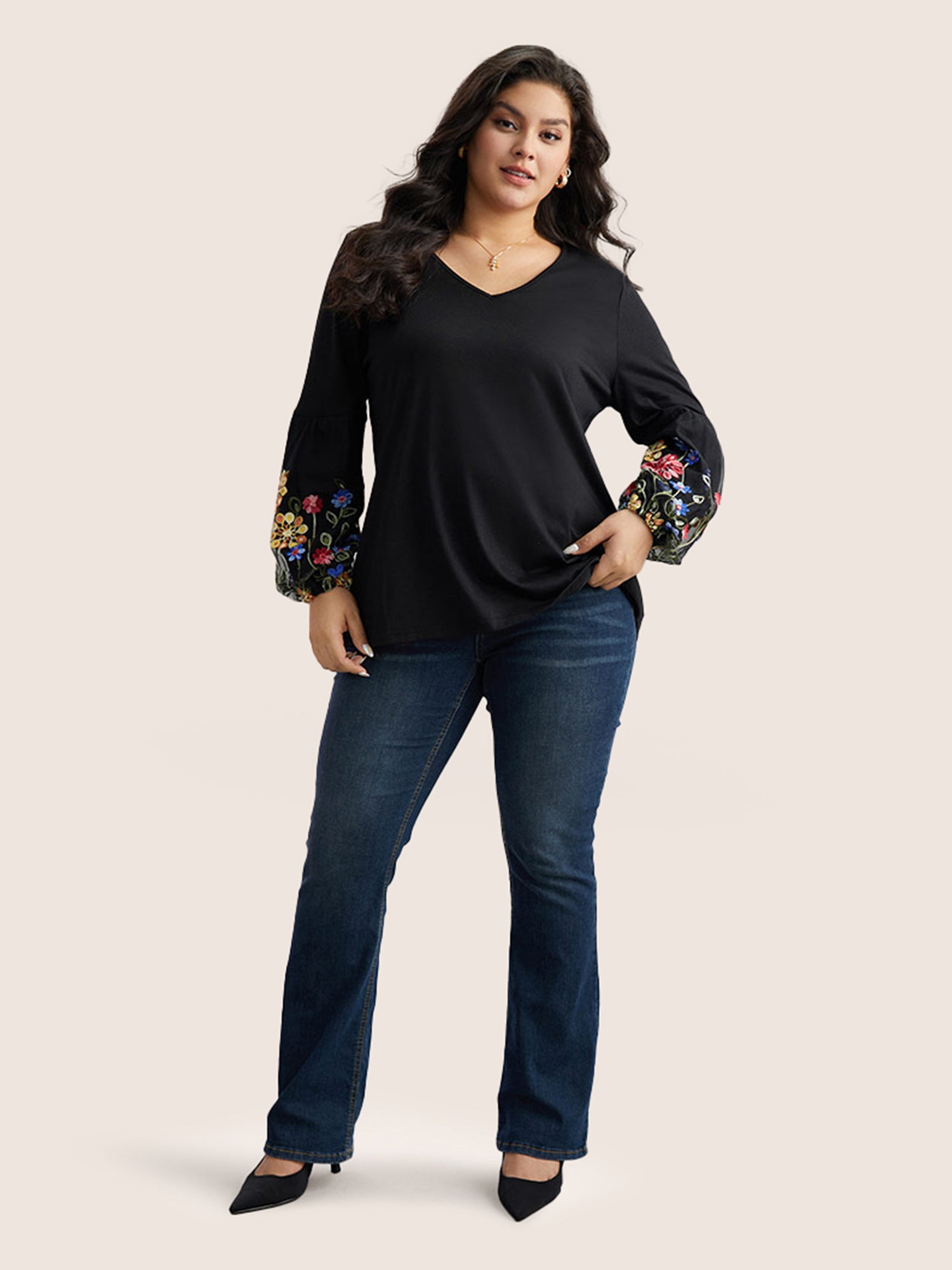 Floral Embroidered Lantern Sleeve T-shirt