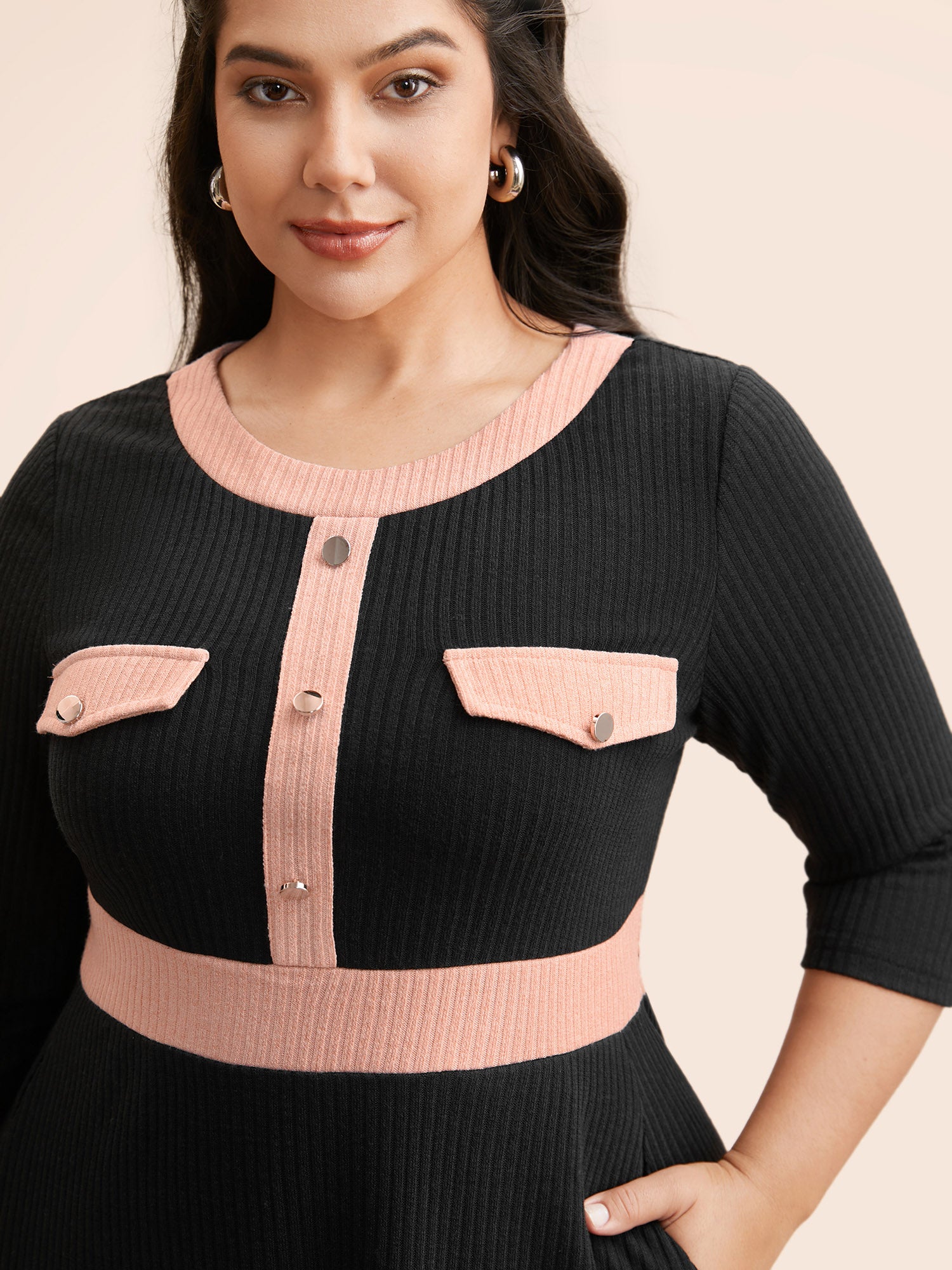 Contrast Texture Metal Detail Midi Dress