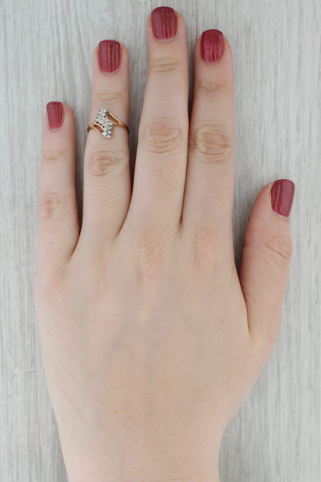 0.16ctw Diamond Cluster Bypass Ring 14k Yellow Gold Size 5