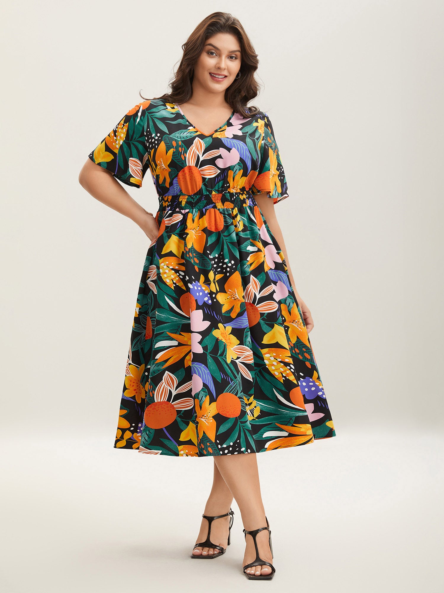 Tropical Floral Print Shirred Pockets Midi Dress