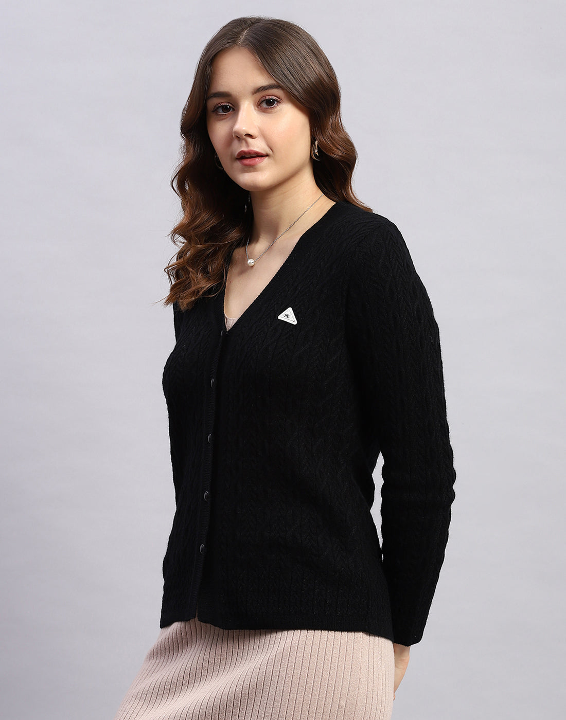 Women Black Self Design V Neck Full Sleeve Cardigan