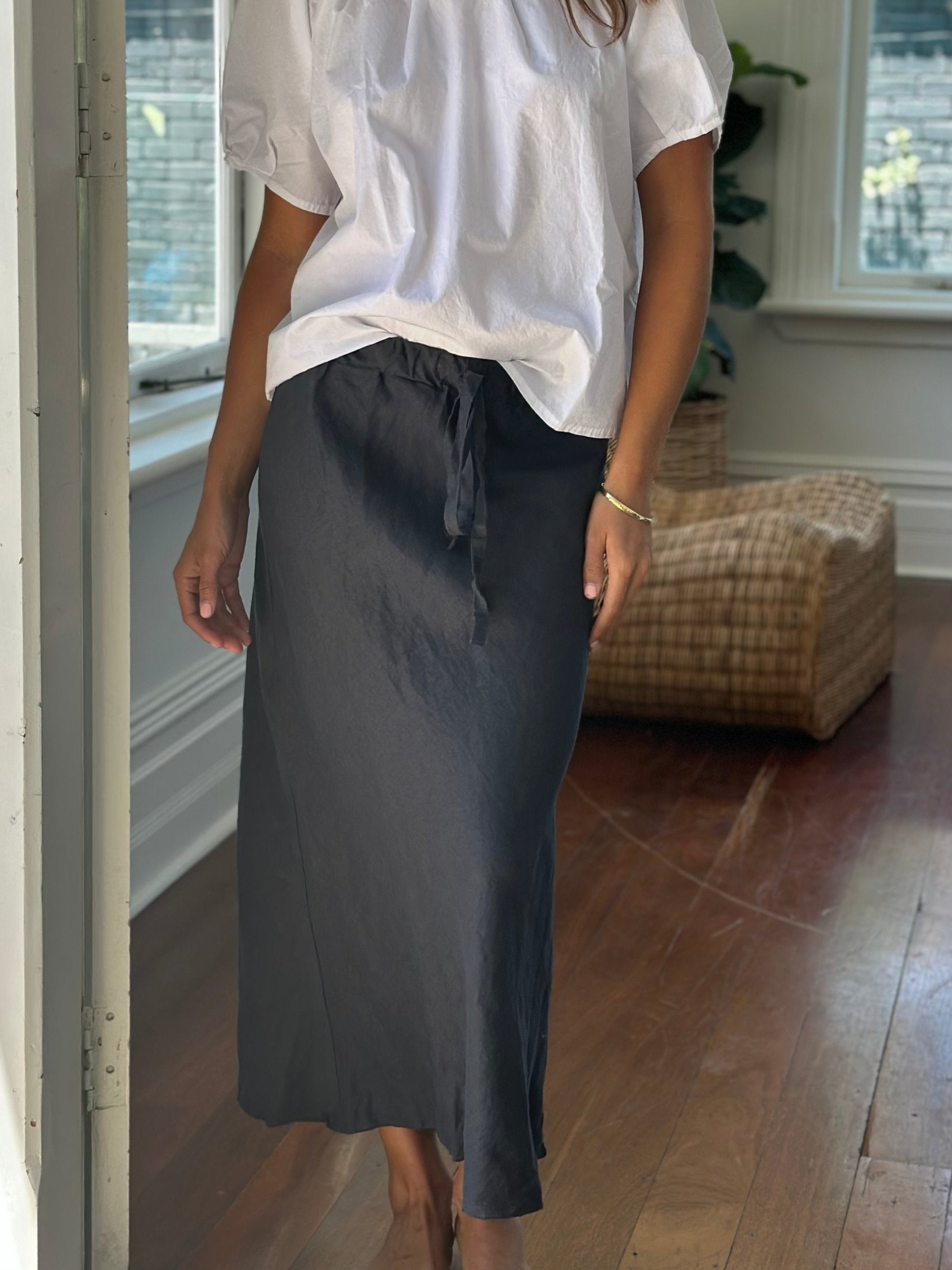 anthea skirt - charcoal linen