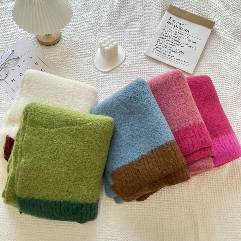 Women's Minimalist Classic Style Solid Color Polyester Scarf