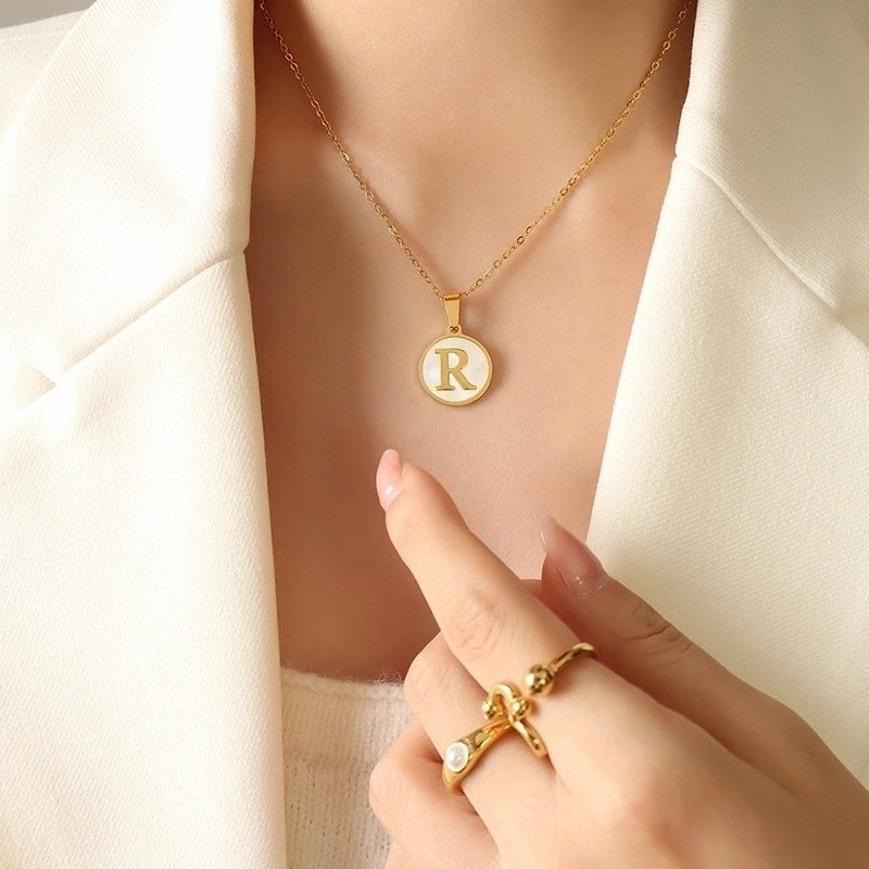 Fashion Letter 304 Stainless Steel Shell 18K Gold Plated Plating Pendant Necklace