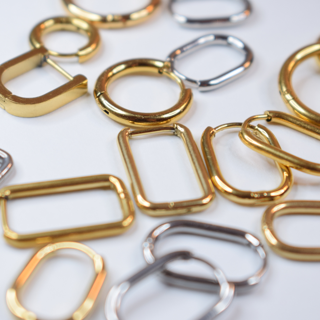 Half oval hoops  - Gold