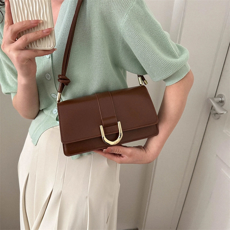 Women's Pu Leather Solid Color Basic Classic Style Square Magnetic Buckle Crossbody Bag Underarm Bag