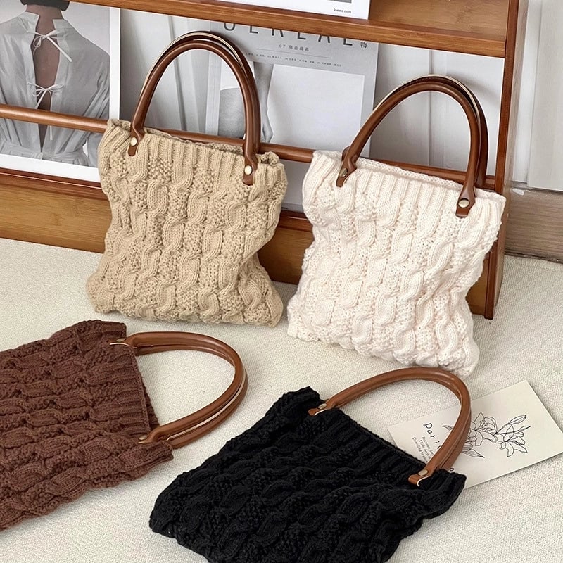 Women's Medium Knit Solid Color Streetwear Square Open Handbag