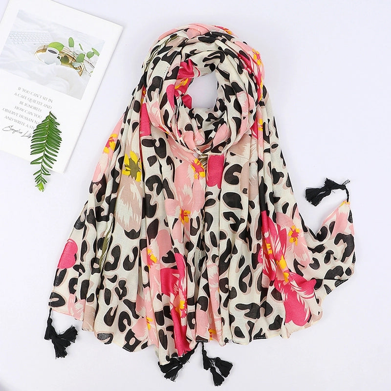 Women's Sweet Pastoral Flower Polyester Silk Scarf