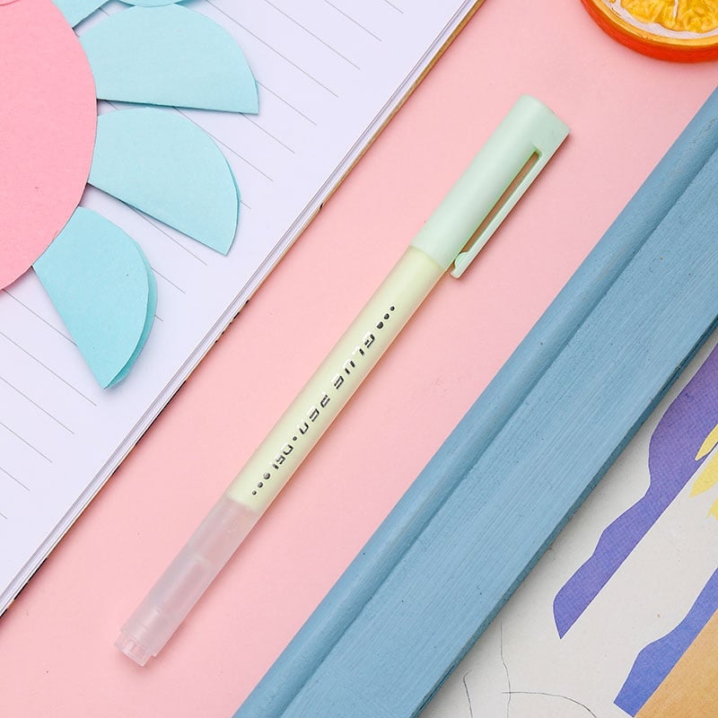 (🔥HOT SALE NOW- 48% OFF🔥)✨Scrapbook Quick Dry Glue Pen ✨ BUY 2 GET 1 FREE NOW