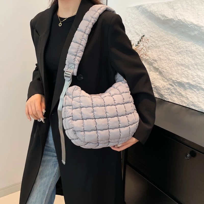 Women's Medium Nylon Embroidery Thread Vintage Style Classic Style Sewing Thread Square Zipper Cloud Shape Bag