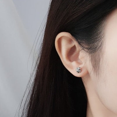 925 Sterling Silver Crosses Stud Earring