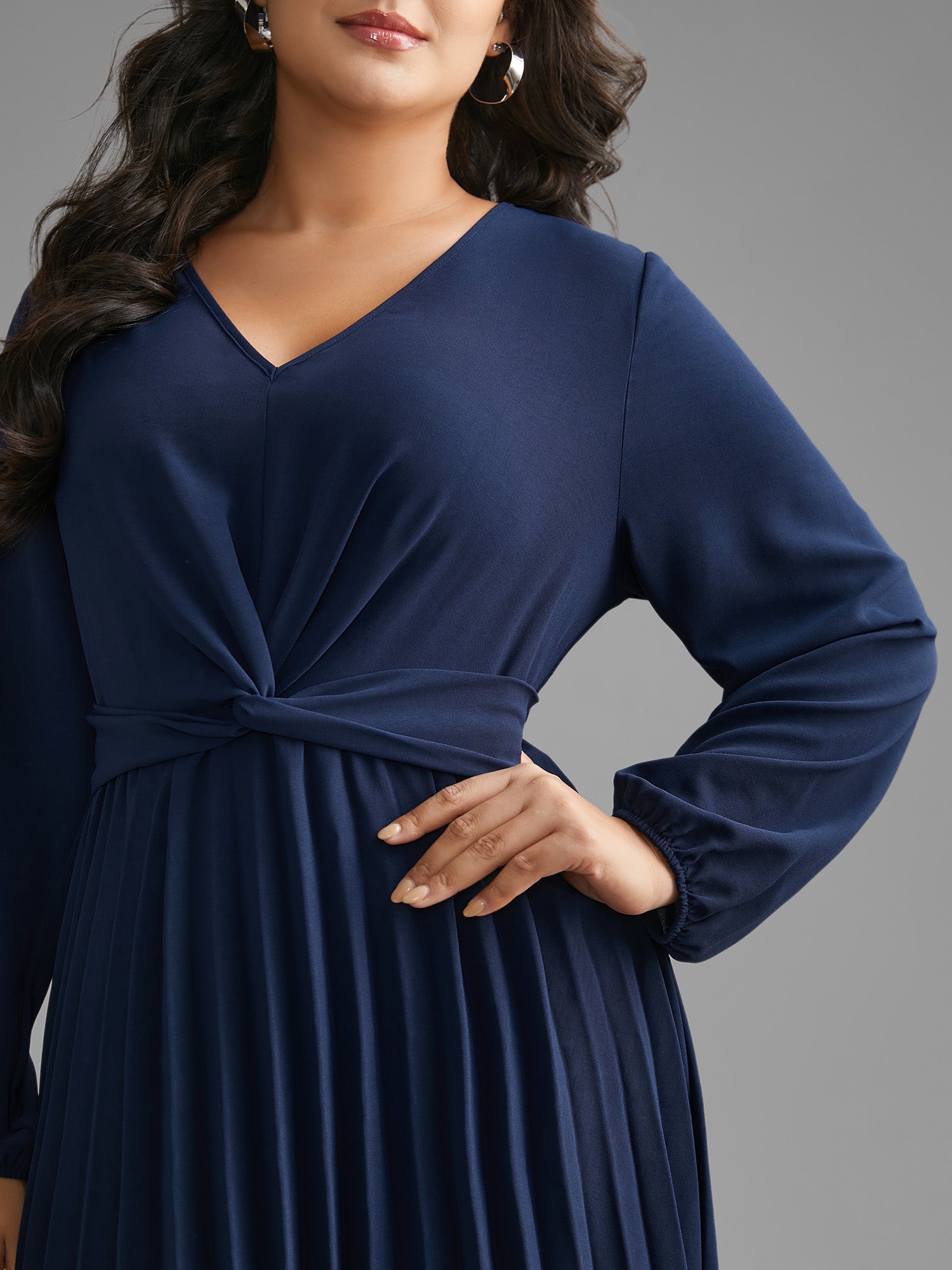 V Neck Twist Front Pleated Dress