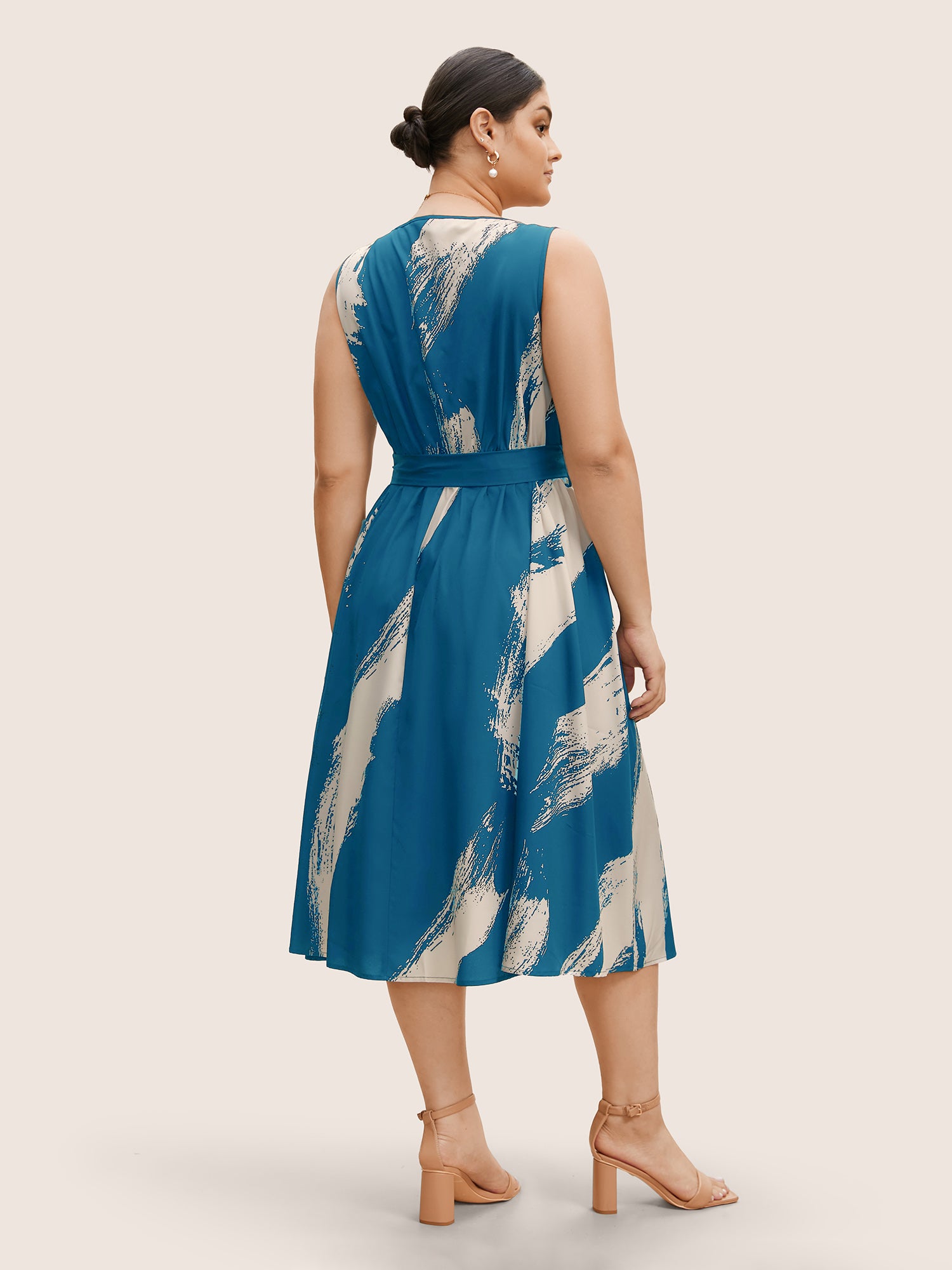 Marble Print Sleeveless Belted Midi Dress