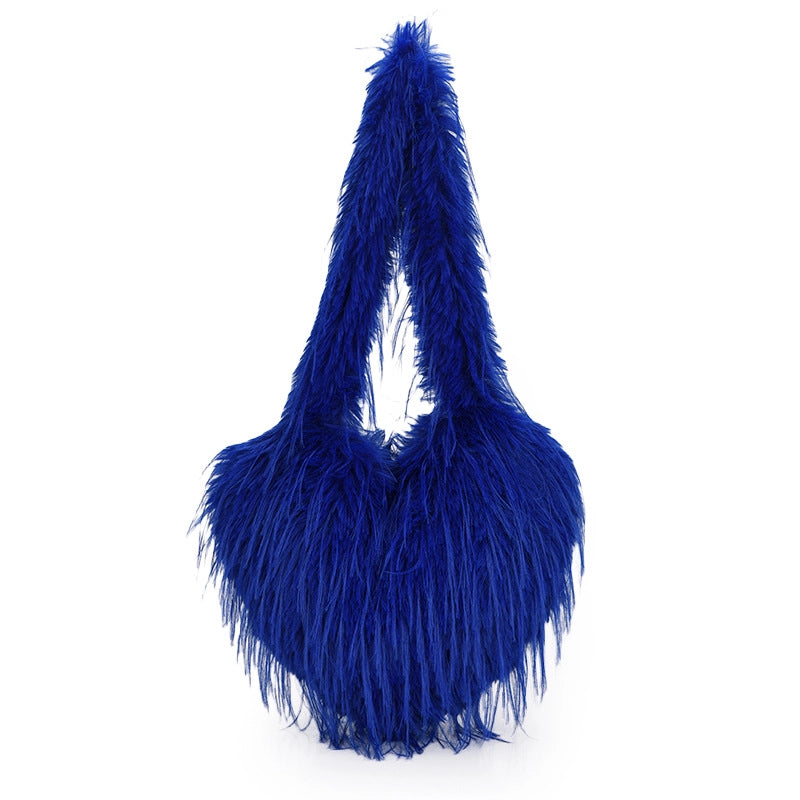 Women's Plush Heart Shape Solid Color Basic Classic Style Heart-shaped Magnetic Buckle Shoulder Bag