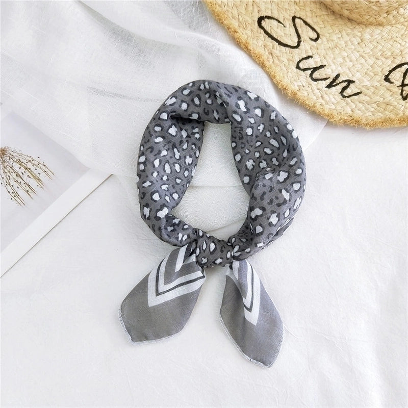 Fashion Leopard Print Cotton Linen Small Square Silk Scarf