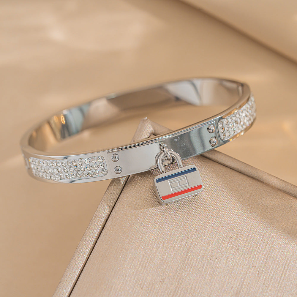 Personalized Fashion Small Lock Letter Titanium Steel Bracelet Fashionable Diamond Bracelet