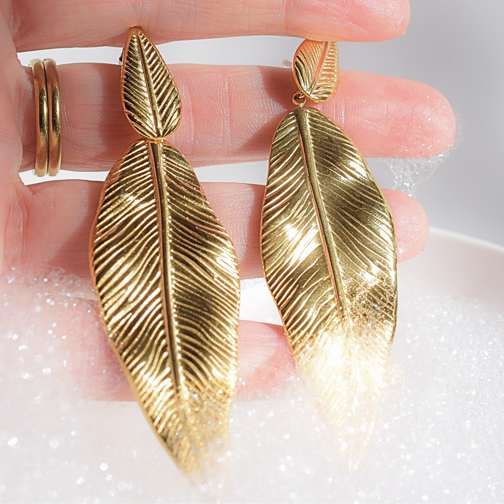 Dangled leaf studs - Gold