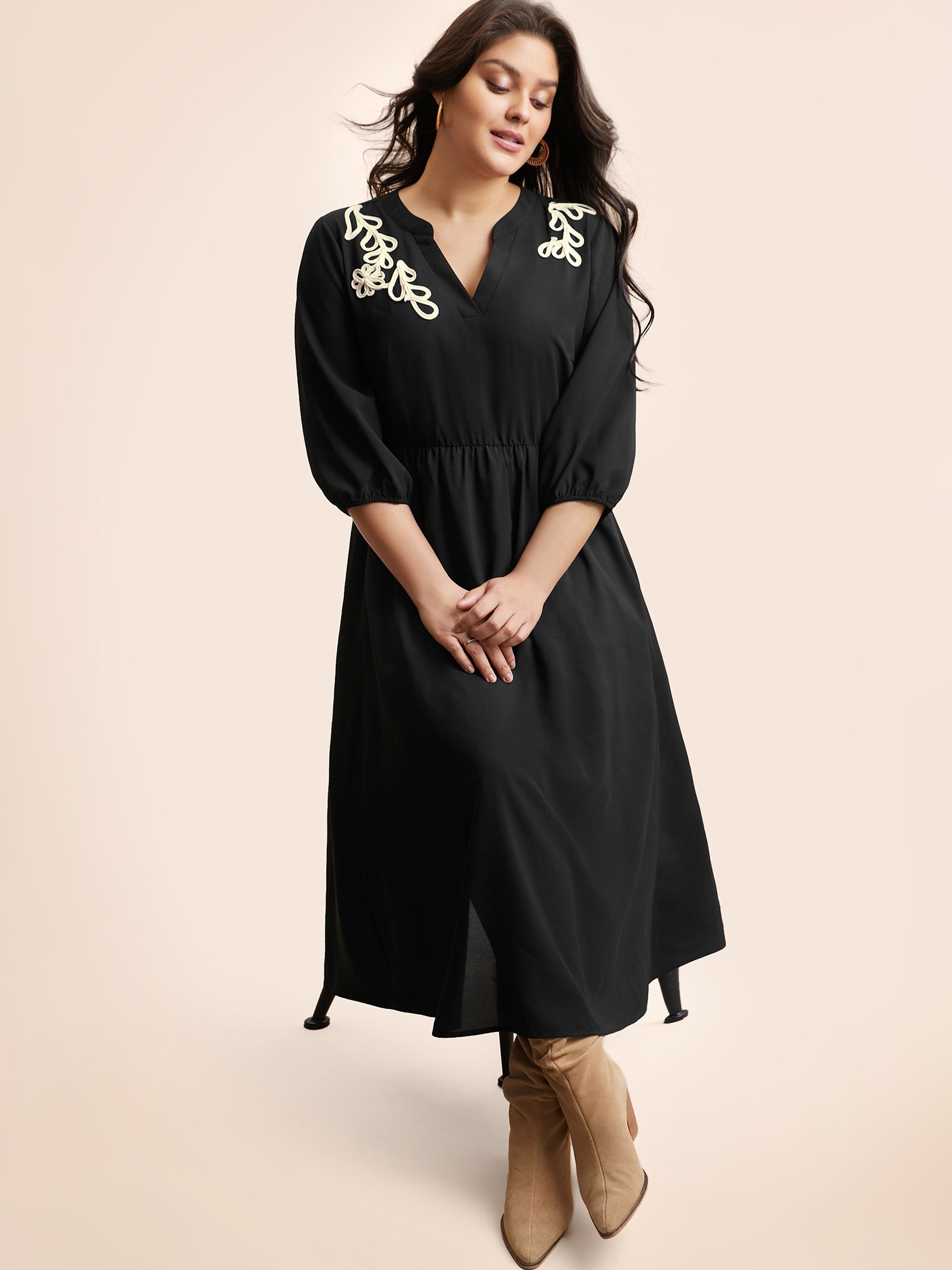 Notched Stereo Flower Design Midi Dress