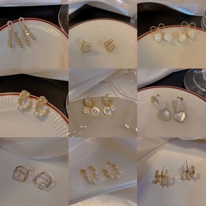 Fashion Geometric Alloy Plating Artificial Pearls Women's Earrings 1 Pair