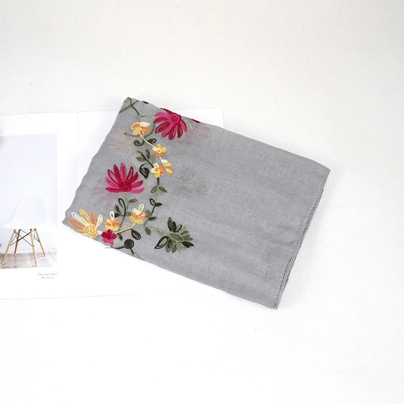 Women's Classic Style Flower Cotton And Linen Embroidery Scarf