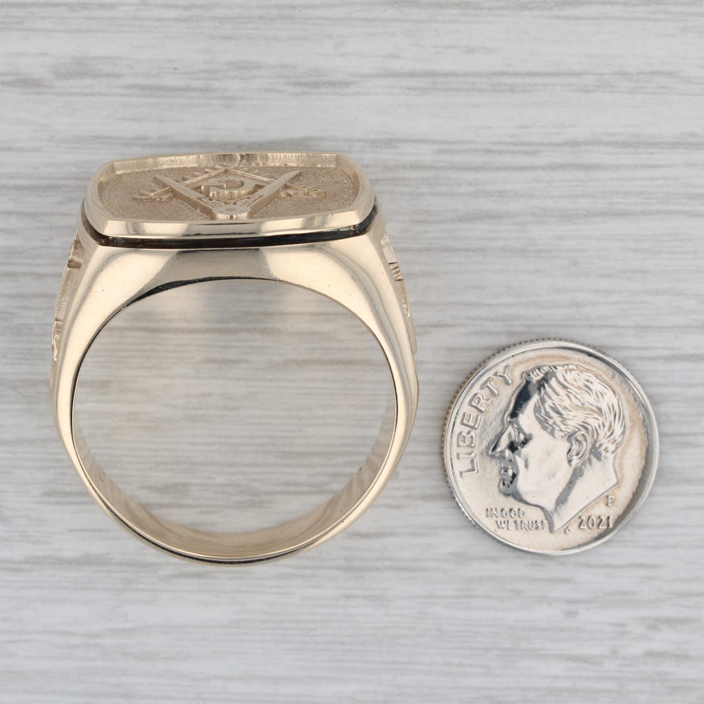 Masonic Signet Ring 10k Yellow Gold Size 16.75 Square Compass Trowel Plumb