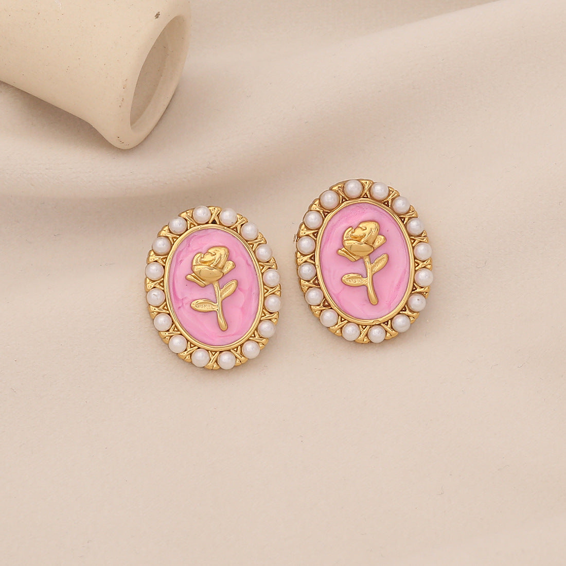 Simple Retro Pearl Rose Earrings  Earrings E609