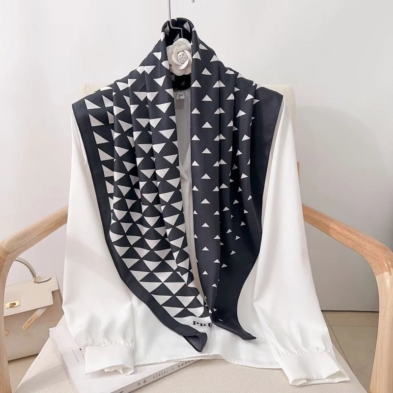 Women's Vintage Style Streetwear Printing Polyester Silk Scarf