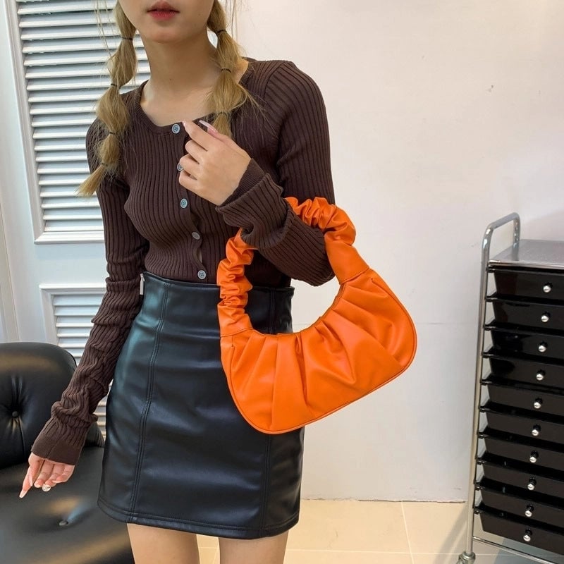 Women's Small Pu Leather Solid Color Streetwear Cylindrical Magnetic Buckle Shoulder Bag Underarm Bag