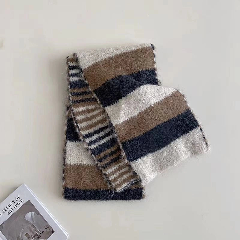 Women's Minimalist Stripe Polyester Fleece Scarf