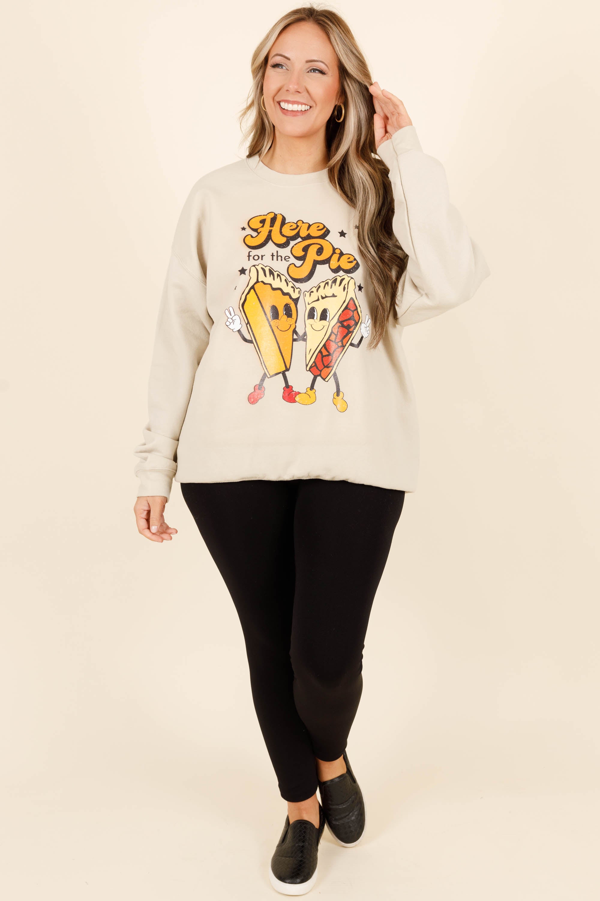 Dancing Pies Sweatshirt. Sand