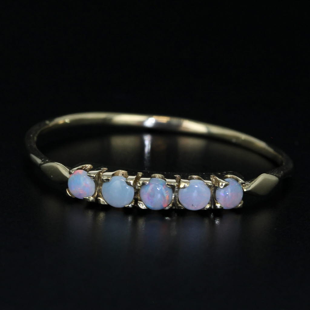 Vintage Opal Ring 10k Yellow Gold Size 9.5 Stackable