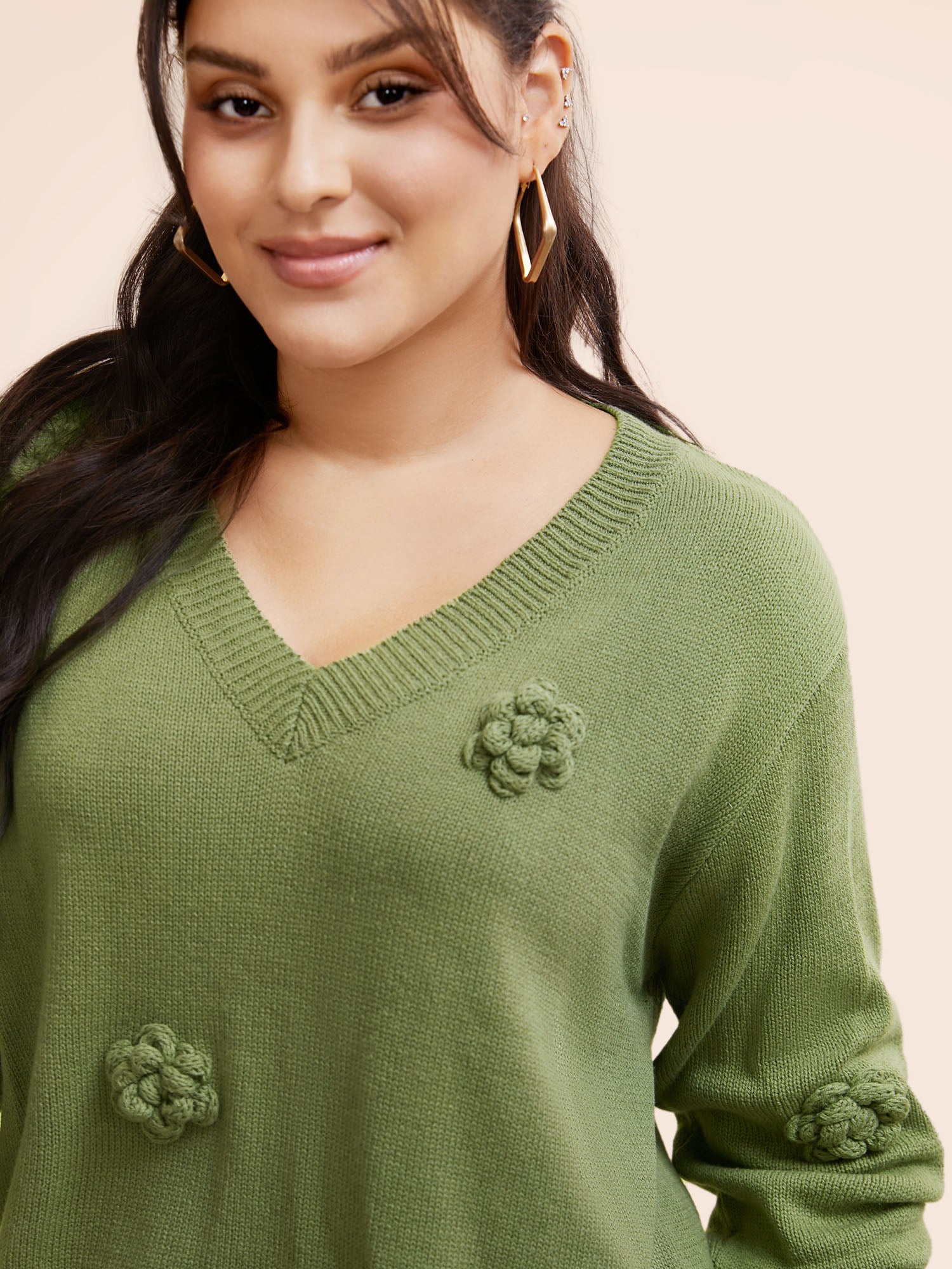 V Neck Stereo Flower Design Pullover